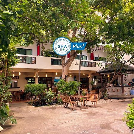 Lamphuhouse Bangkok Hotel Exterior photo